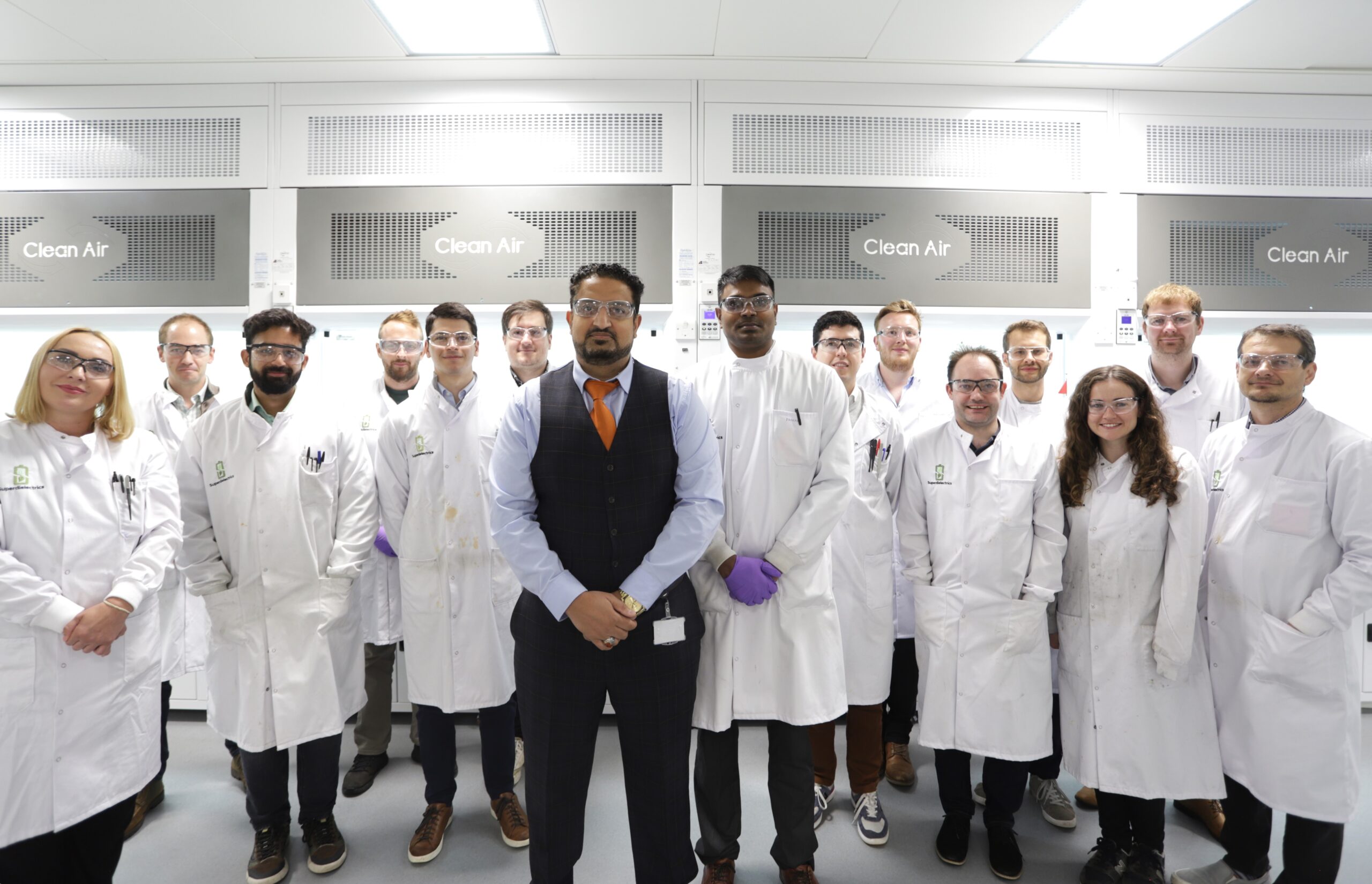 PT008 - Wasim with the team